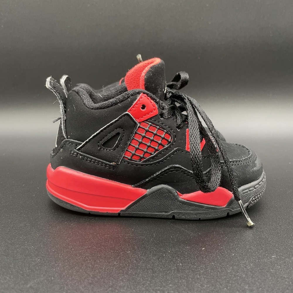 Nike Air Jordan 4 Retro Red Thunder Black Red Size 6C Toddler Kids BQ7670-016‎